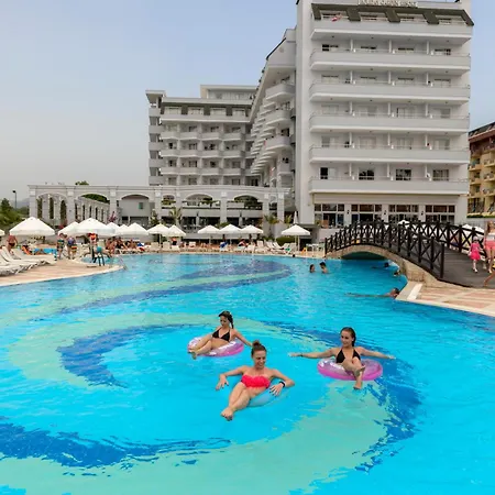 Hotel Garden Okurcalar