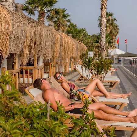 Hotel Garden Okurcalar